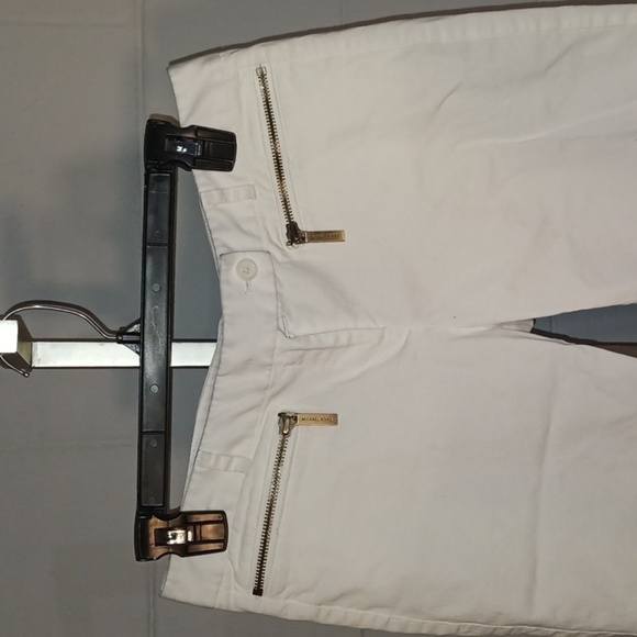 White Michael Kors shorts - Picture 2 of 5